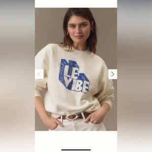 Clare V Cream and Blue Graphic Sweatshirt